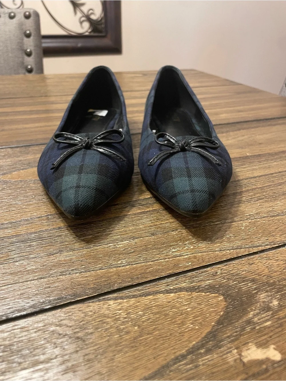 J.Crew Tartan Plaid Pointed Toe Bow Flats Women’s Size 7 Navy Green Preppy Twee